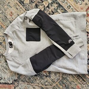 Nike Mens Sweatshirt Nike SB Everett Overlay Pocket Crewneck Sweatshirt Size S